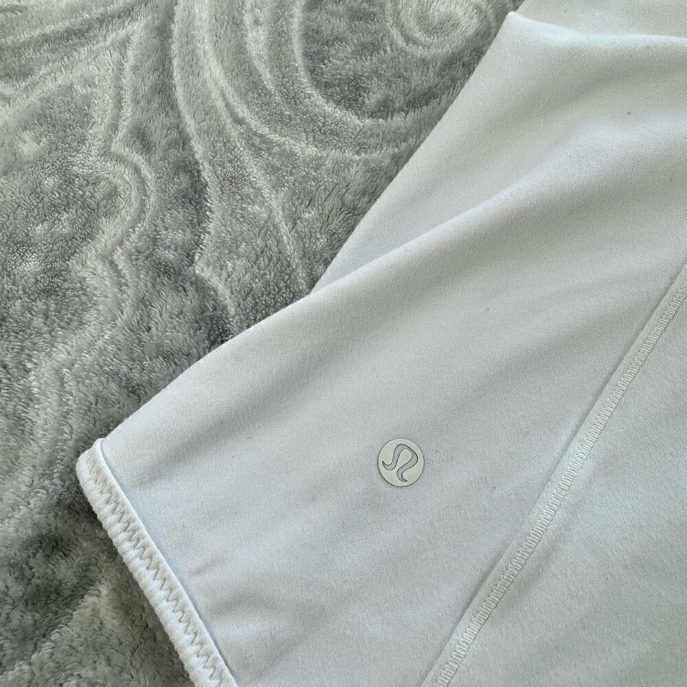 Womens Lululemon Mesh Is More Jacket - Picture 5 of 6